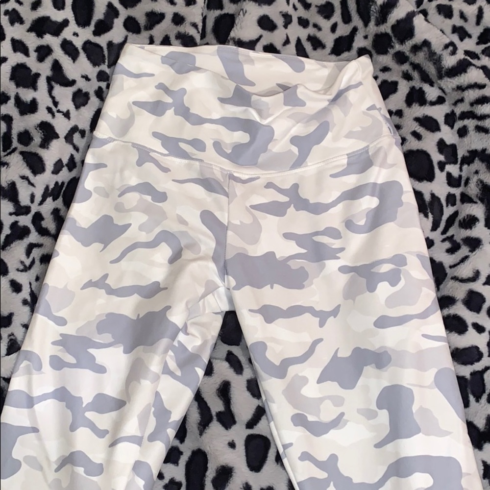 Balance collection camo leggings